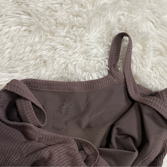 ALO Yoga  Ribbed Top - Picture 2 of 3